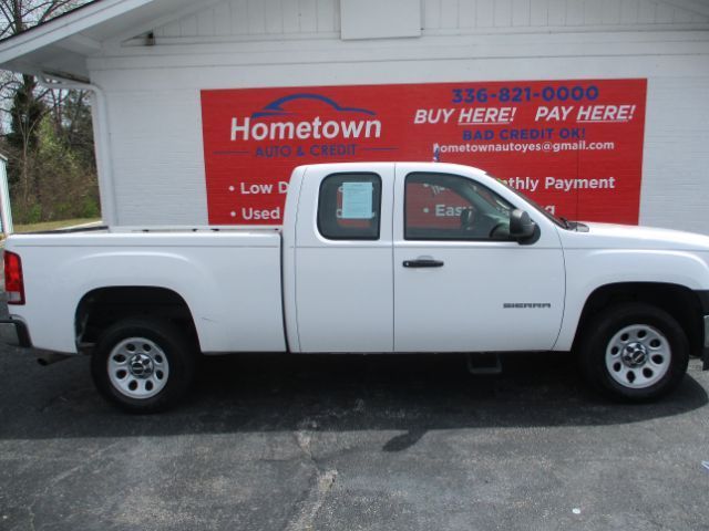 2011 GMC Sierra Work Truck's photo