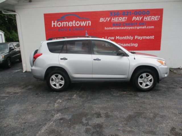 2007 Toyota RAV4 Base's photo