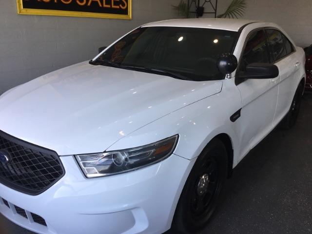 2019 Ford Taurus's photo