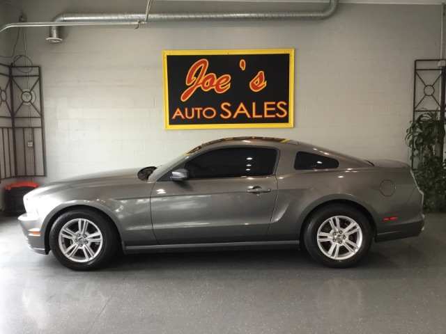 2013-Ford-Mustang