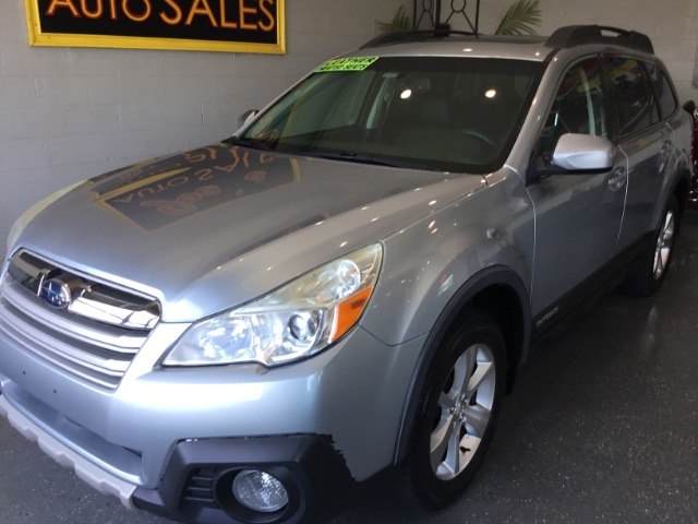 2014 Subaru Outback 2.5i Limited CVT PZEV's photo