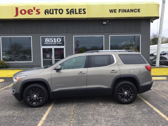 2019-GMC-Acadia