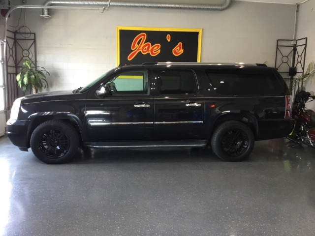 2011-GMC-Yukon XL 1500