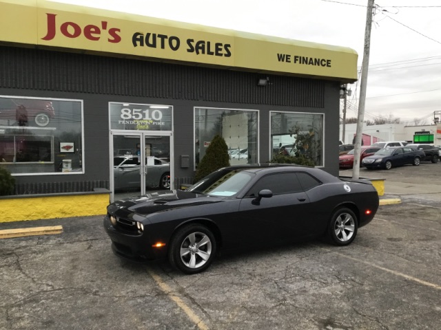 2018 Dodge Challenger SXT's photo