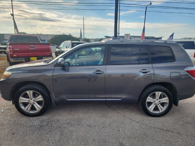 2009 Toyota Highlander Sports