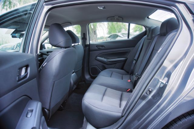 2025 Nissan Altima SV - Photo 11