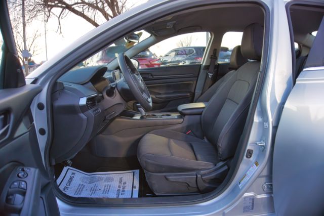 2023 Nissan Altima S - Photo 10