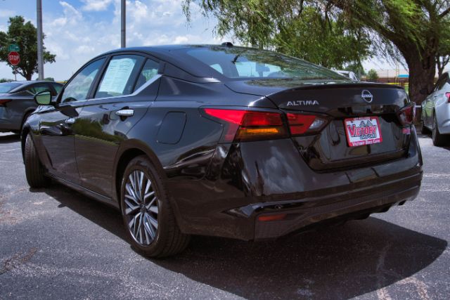 2025 Nissan Altima SV - Photo 7