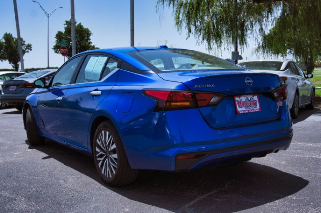 2025 Nissan Altima SV - Photo 7
