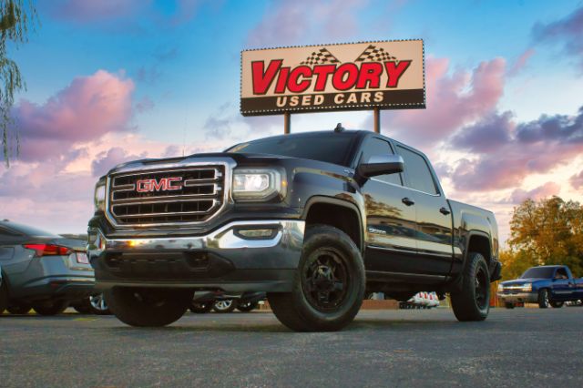 2017 GMC Sierra 1500 SLE's photo