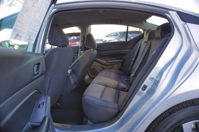 2023 Nissan Altima S - Photo 11