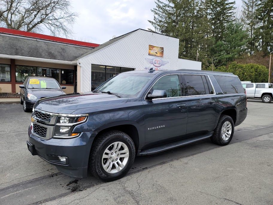 2019 Chevrolet Suburban LT 4WD 2