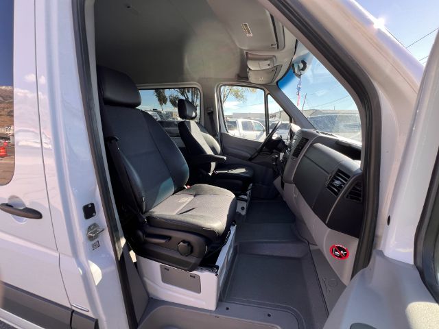 2016 Mercedes-Benz Sprinter 2500 Passenger Van High Roof 170-in. WB 21