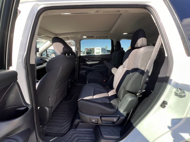 2019 Subaru Ascent Premium 7-Passenger 16