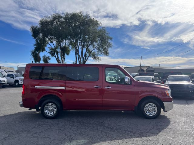 2021 Nissan NV Passenger 3500 SL V8 6