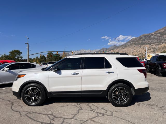 2014 Ford Explorer Sport 4WD 2