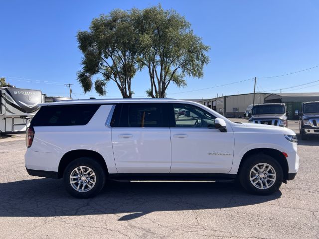 2023 Chevrolet Suburban LT 4WD 6