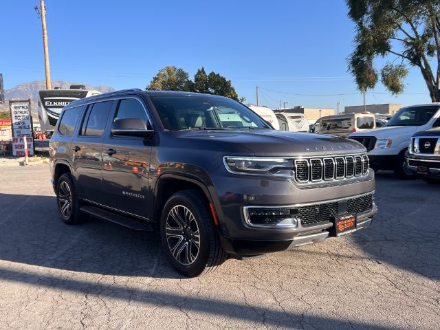 2022 Jeep Wagoneer Series III 4WD 7