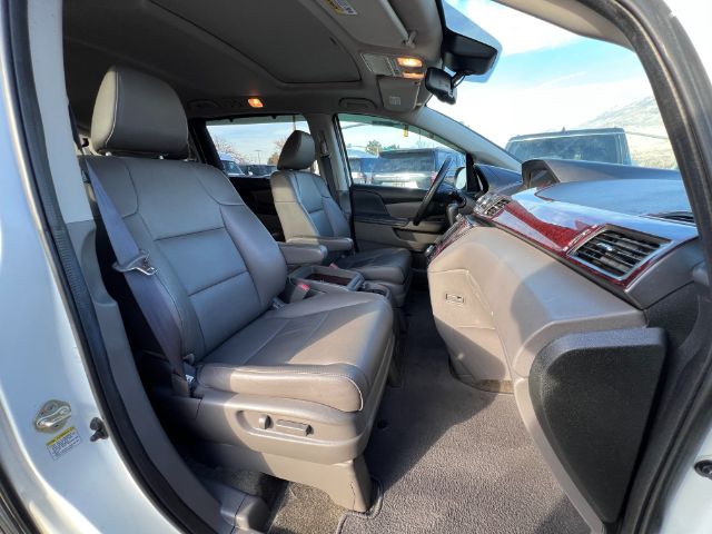 2014 Honda Odyssey EX-L 27