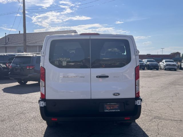 2020 Ford Transit 350 Wagon Low Roof XLT w/Sliding Pass. 148-in. WB 4