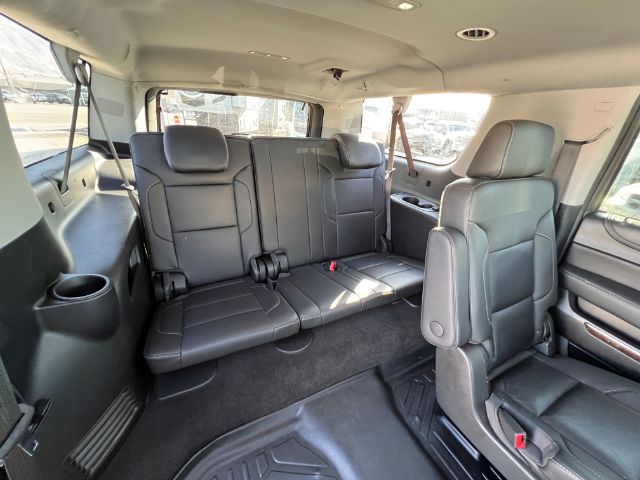 2018 Chevrolet Suburban LT 4WD 26