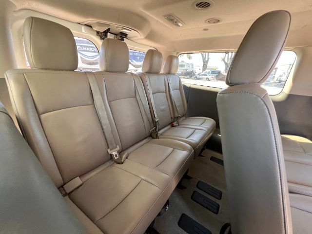 2017 Nissan NV Passenger 3500 SL V8 12