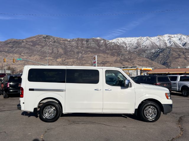 2014 Nissan NV Passenger 3500 SL V8 8