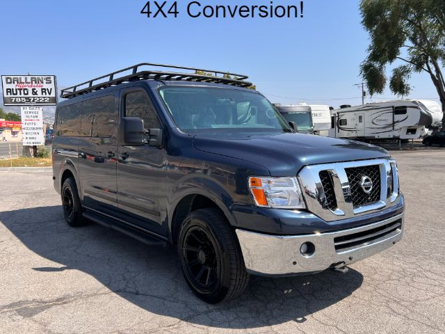 2021 Nissan NV Passenger 3500 SL V8 7