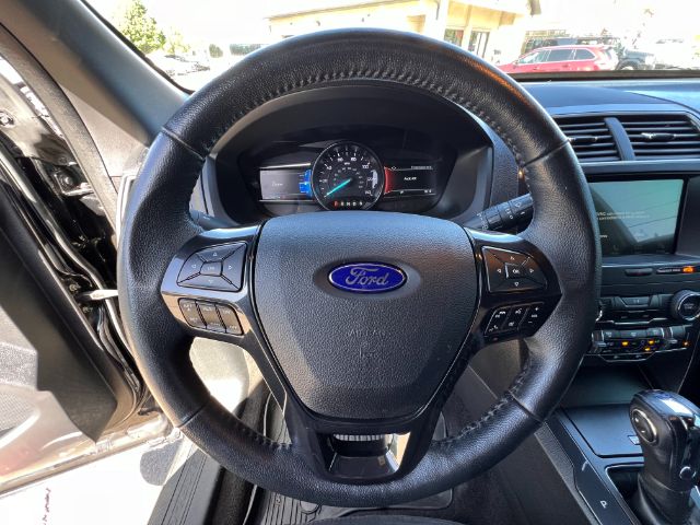 2018 Ford Explorer XLT 4WD 12