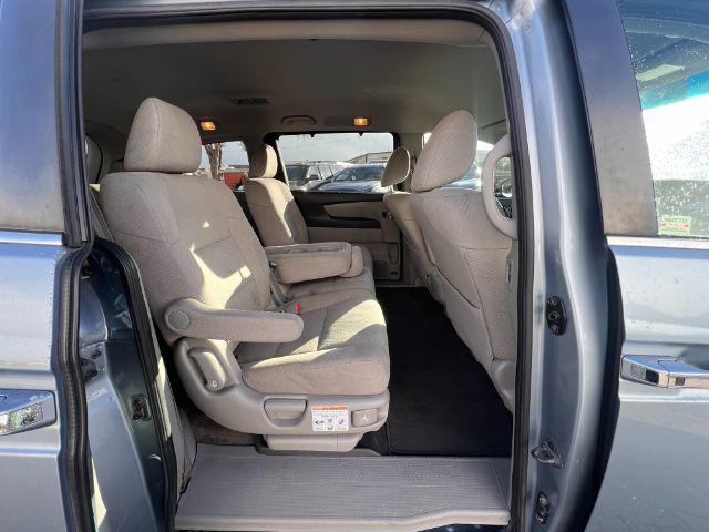 2014 Honda Odyssey EX 22