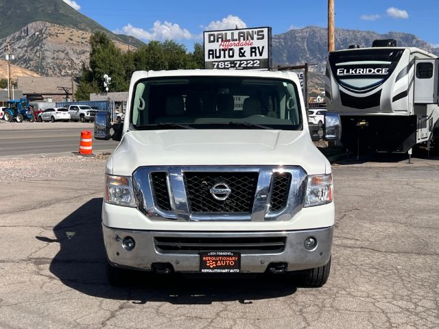 2019 Nissan NV Passenger 3500 SL V8 8