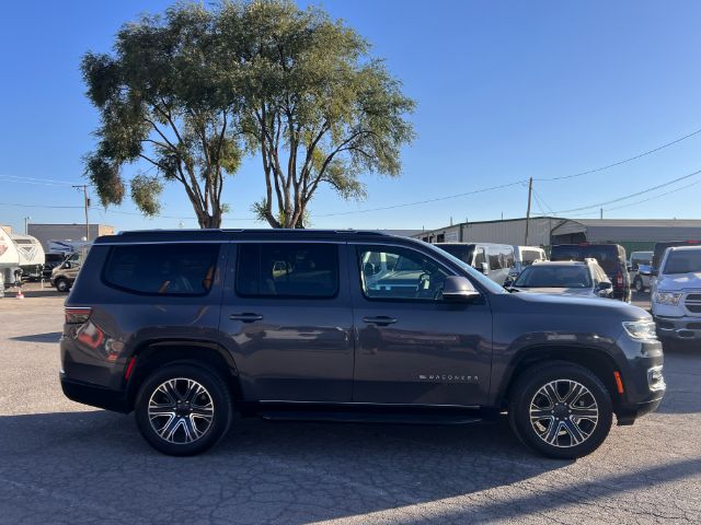 2022 Jeep Wagoneer Series III 4WD 6