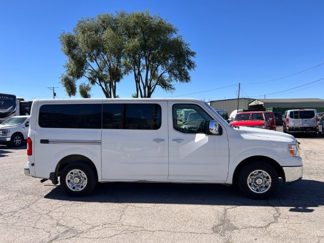 2017 Nissan NV Passenger 3500 SL V8 6