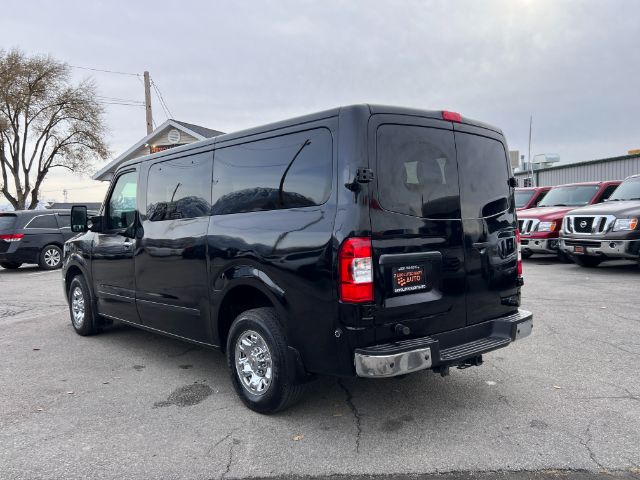 2016 Nissan NV Passenger 3500 SL V8 5