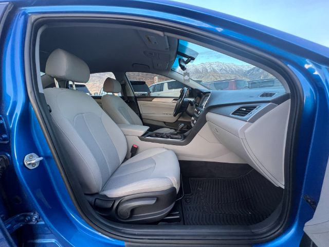 2019 Hyundai Sonata Sport 22