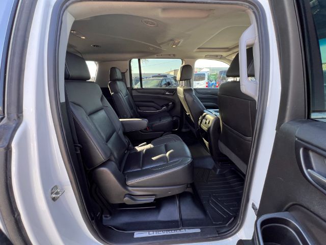 2018 Chevrolet Suburban LT 4WD 24