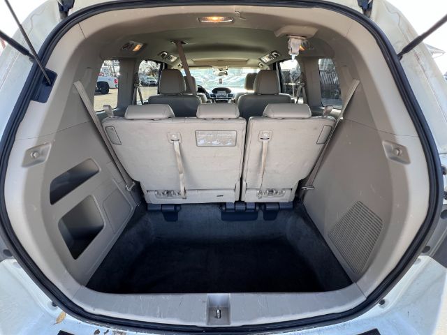 2014 Honda Odyssey EX-L 19