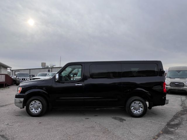 2016 Nissan NV Passenger 3500 SL V8 4