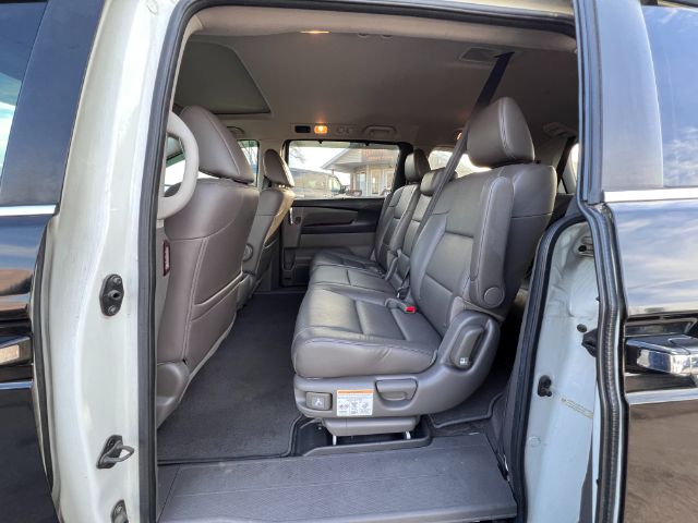 2014 Honda Odyssey EX-L 18