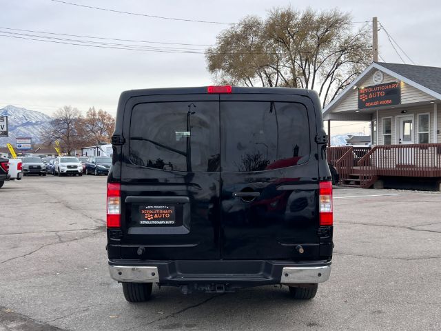 2016 Nissan NV Passenger 3500 SL V8 6