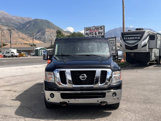 2014 Nissan NV Passenger 3500 SL V8 8