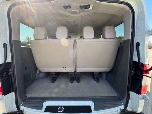 2016 Nissan NV Passenger 3500 SL V8 19