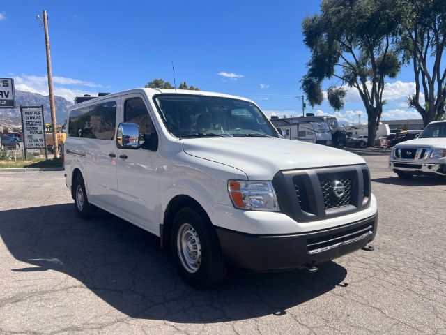 2016 Nissan NV Passenger 3500 S V8 7