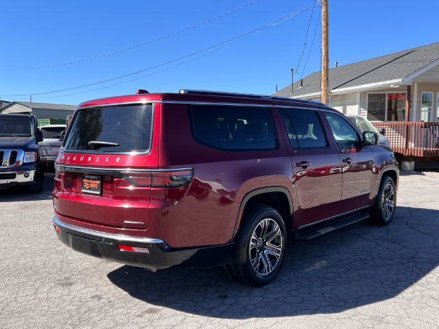 2023 Jeep Wagoneer L Series II 4WD 5