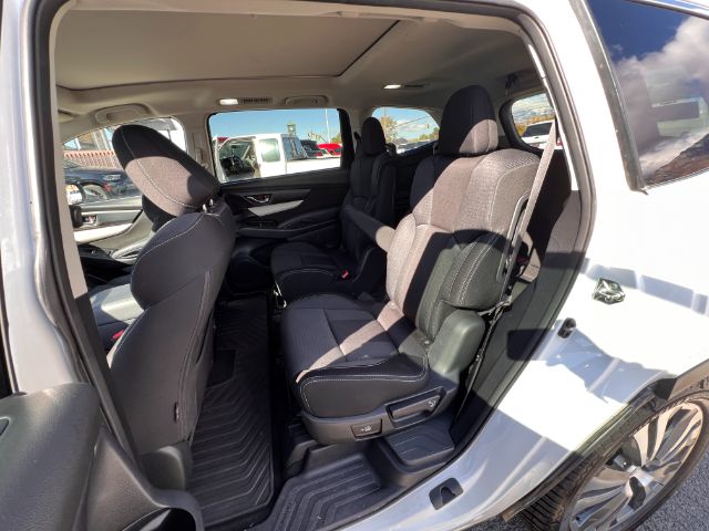 2019 Subaru Ascent Premium 7-Passenger 17