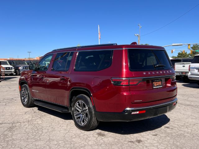 2023 Jeep Wagoneer L Series II 4WD 3