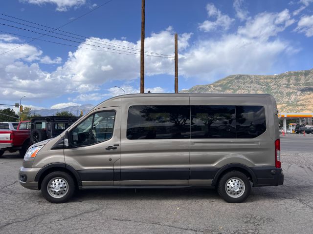 2020 Ford Transit 350 Wagon Med. Roof XL w/Sliding Pass. 148-in. WB 2