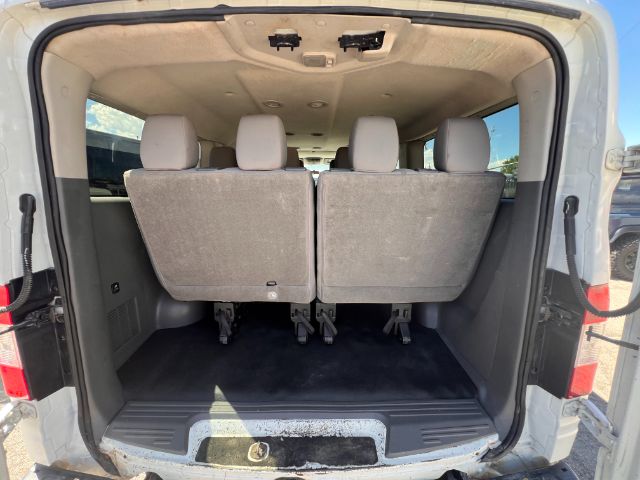 2016 Nissan NV Passenger 3500 S V8 15