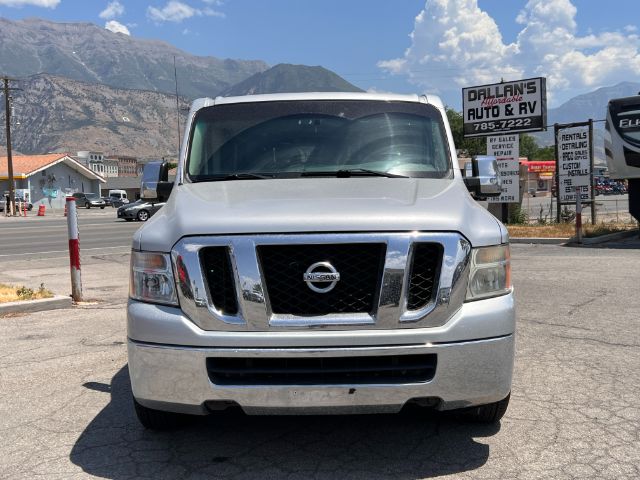 2013 Nissan NV Passenger 3500 SV V6 8