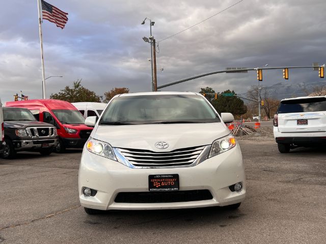 2012 Toyota Sienna Limited AWD 7-Passenger V6 2